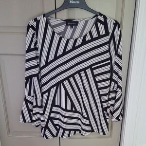 Women's Black and White Striped Top